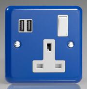 The Rainbow Range Switched Socket + 2 x USB - Reflex Royal Blue product image 3